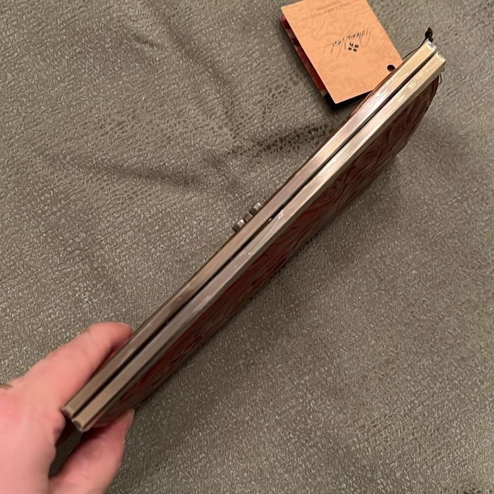 Brand New Patricia Nash Genuine Tooled Leather Cauchy Large Florence Wallet RFID - Picture 7 of 15